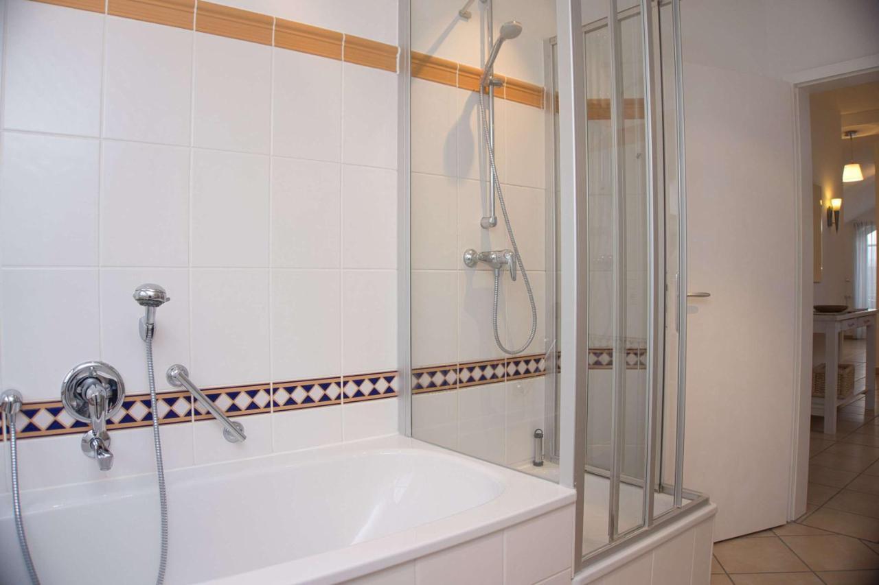 Balkon Mit Traumhaften Meerblick, Gratis Nutzung Vom Ahoi Erlebnisbad Und Sauna In Sellin Duenenhaus Fewo05 Goehren  Exterior foto